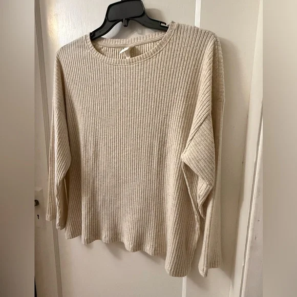 H&M Beige Ribbed Top - Picture 11 of 11